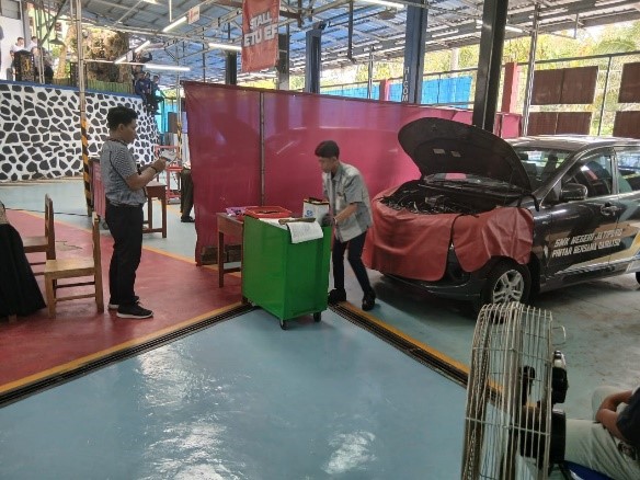 SMK Negeri Jenawi Raih Juara Pertama Lomba Kompetensi Siswa Jurusan Teknik Kendaraan Ringan Tingkat Kabupaten Karanganyar